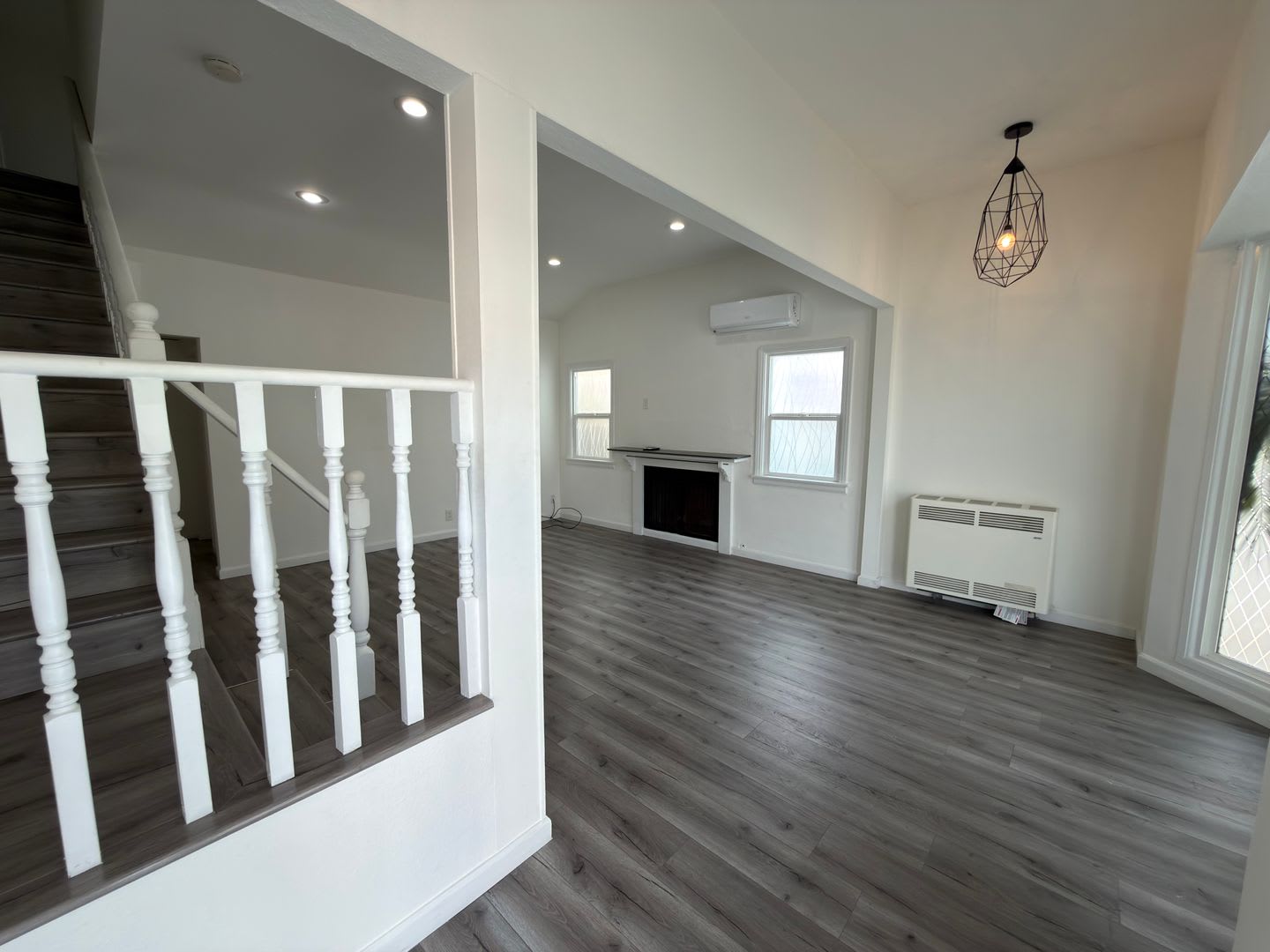 1110 Mira Mar Avenue – photo 3