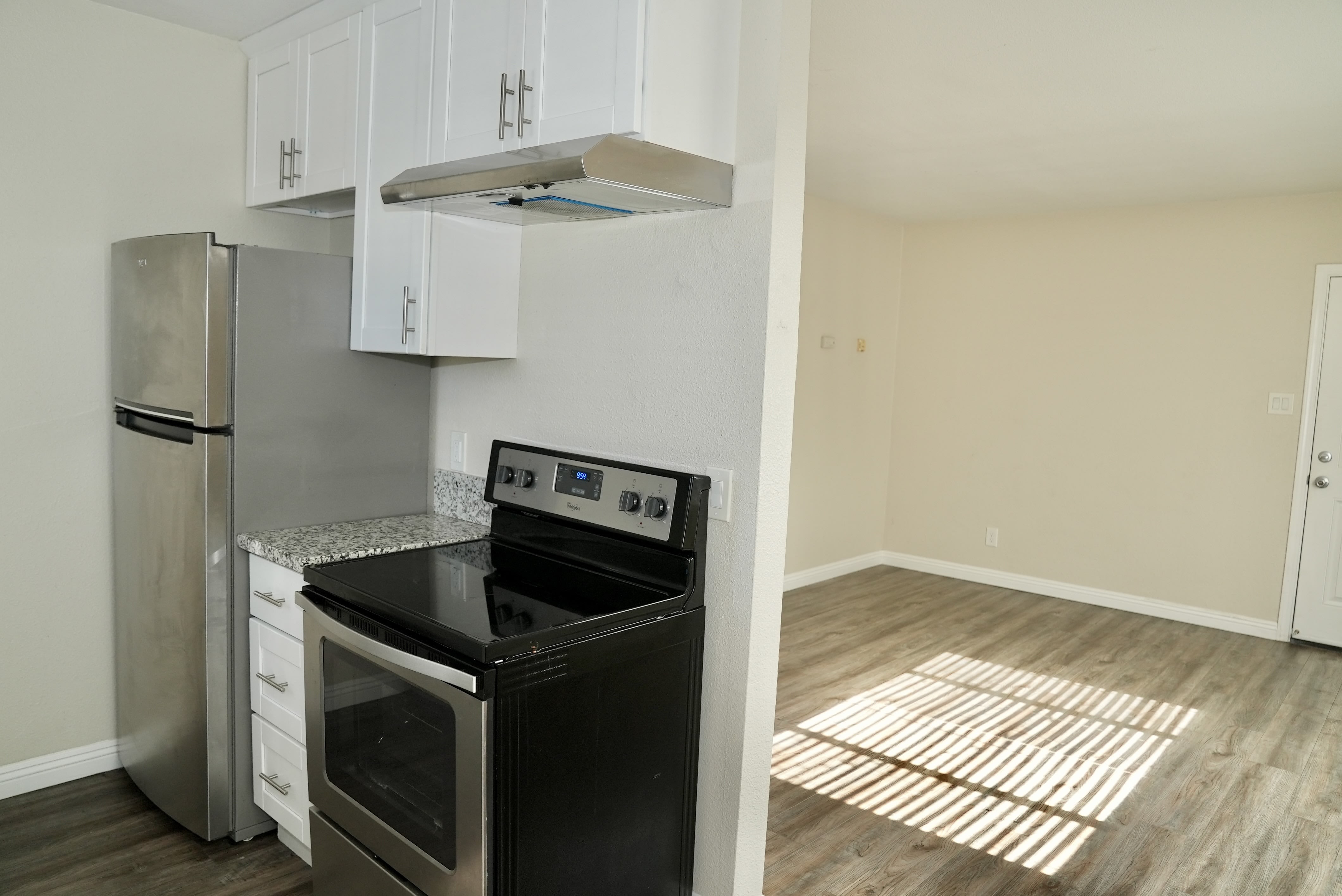 1817 W Street – photo 1