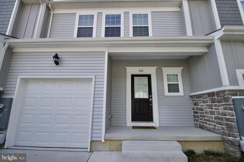 305 STRIPES Court – photo 3