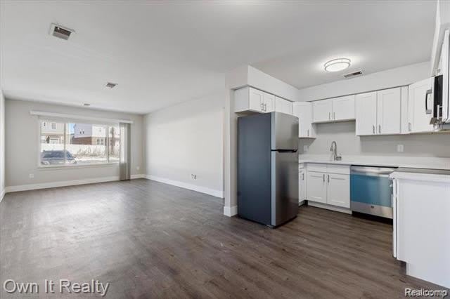 59314 Van Dyke Road – photo 5