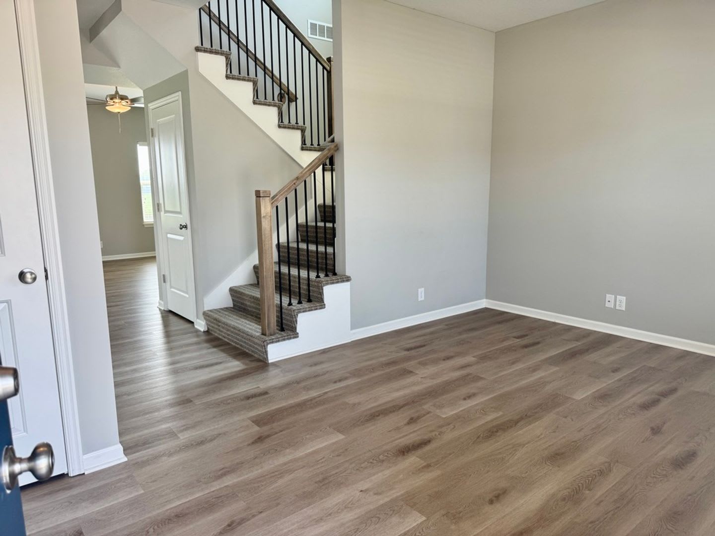 Four Bedrooms, Flexible Living Space, and a Convenient Chapman Farms Location – photo 3