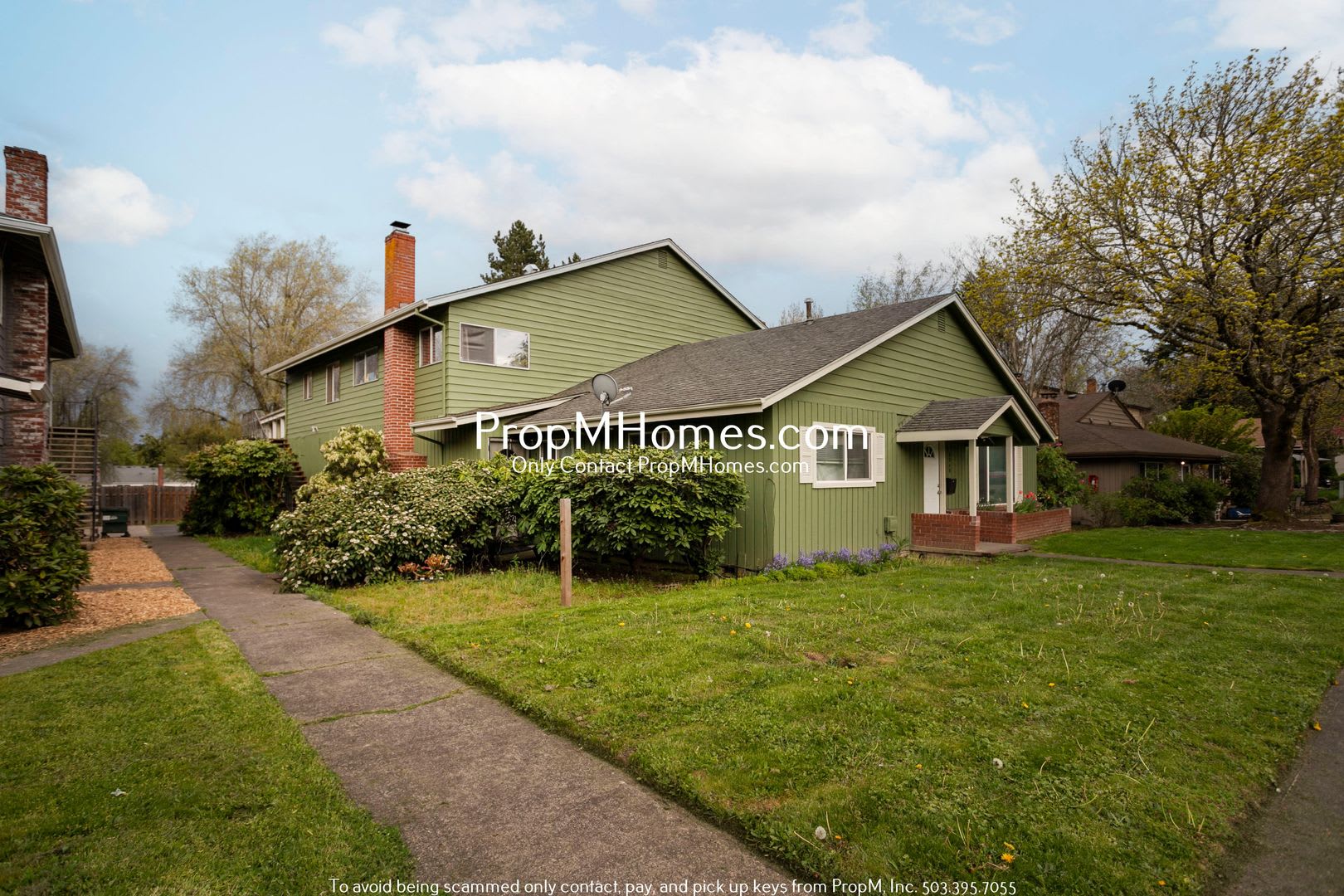 Updated Second-Story Two Bedroom Home In Beaverton! – photo 2