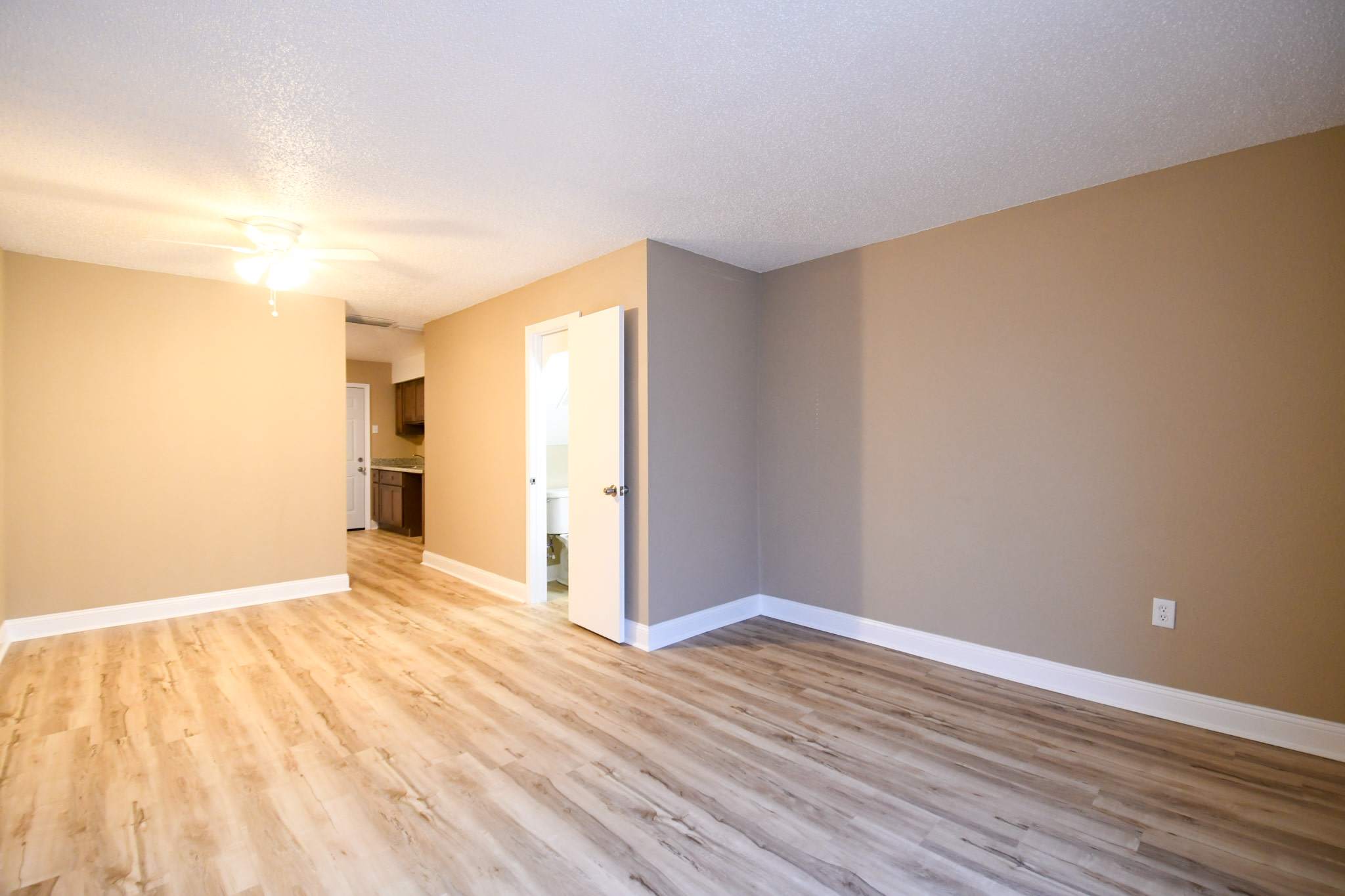 231 Belle Terre Boulevard #C – photo 2