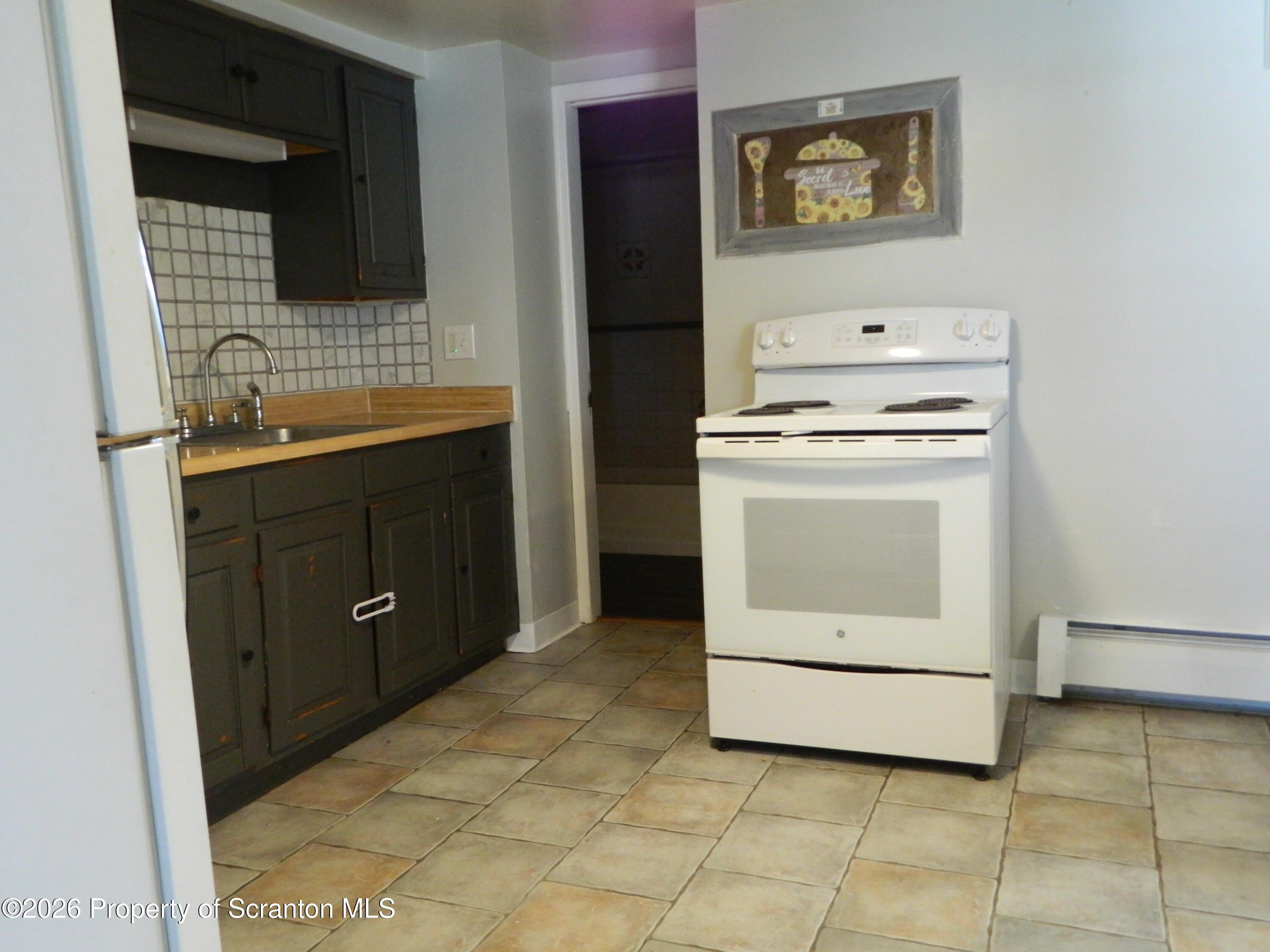 826 Prospect Avenue – photo 4