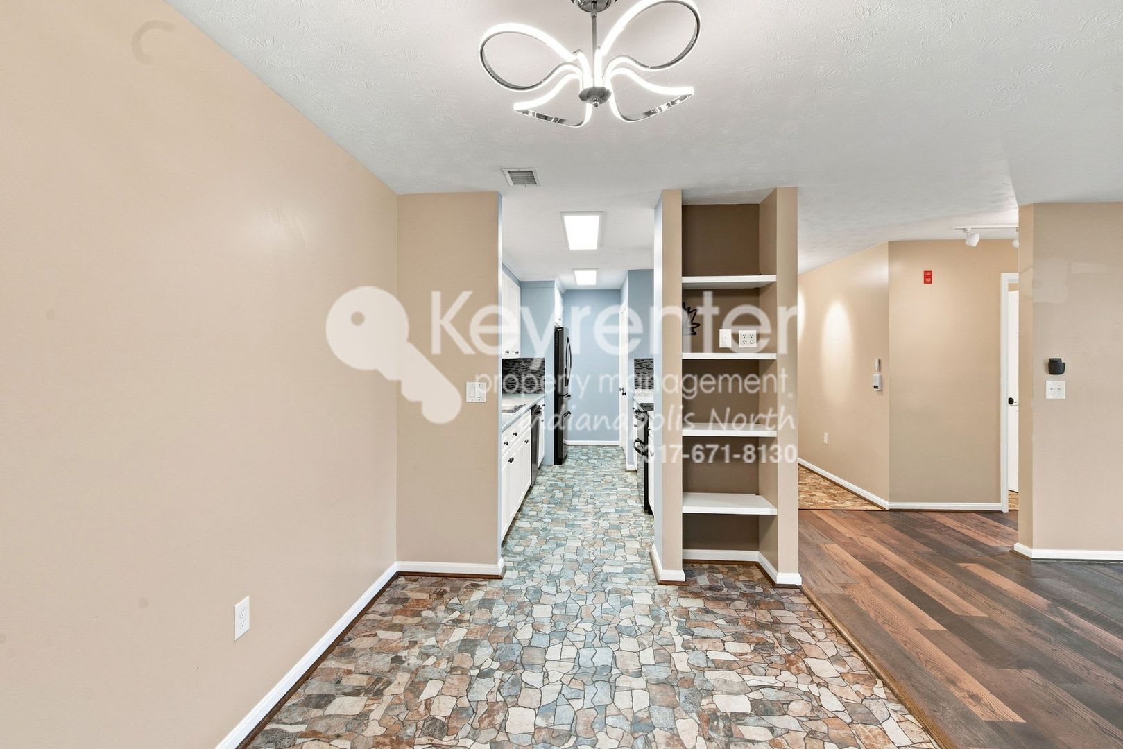 Modern 3 Bedroom Retreat With Pool Fitness Center More – photo 4