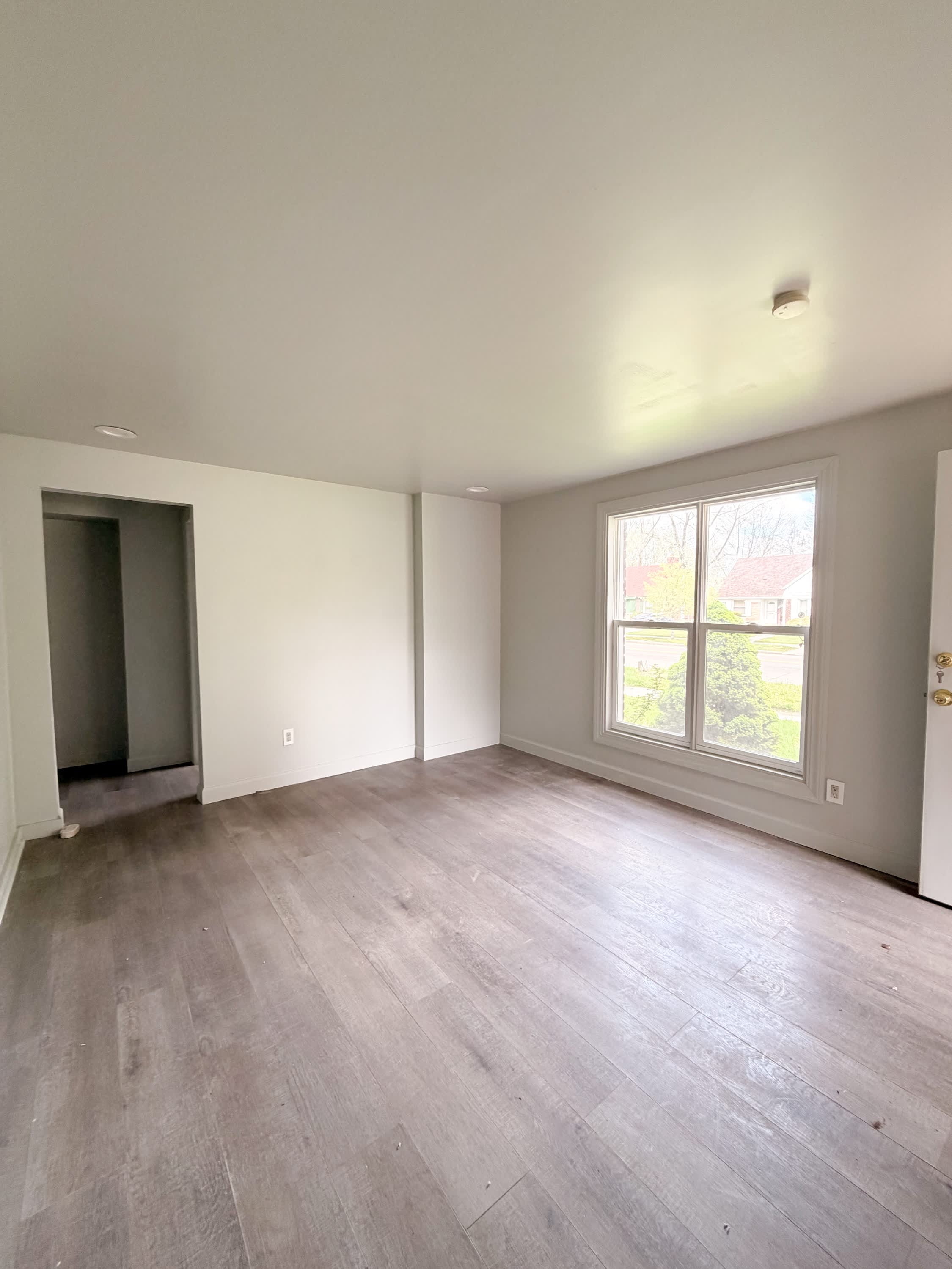 15815 Evergreen Road – photo 4