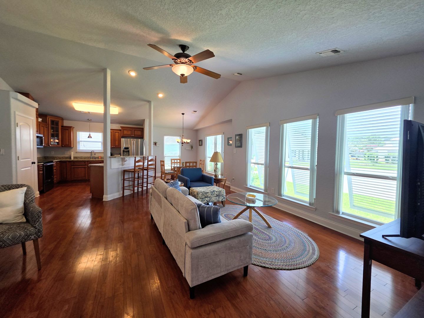 Furnished 3BR/2BA Home Near Perdido Key-7 Month Rental Only – photo 3