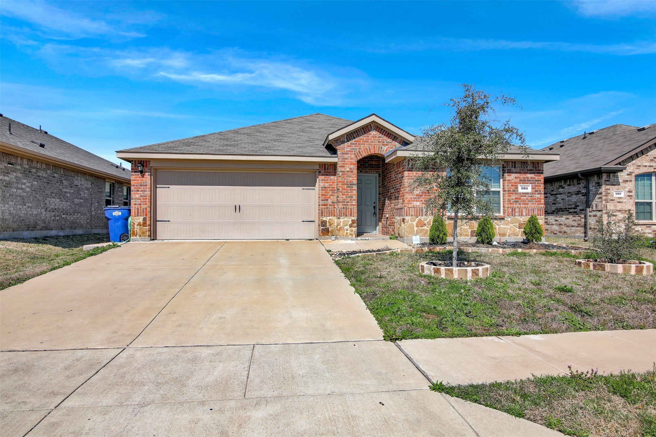 985 Corbitt Lane – photo 1