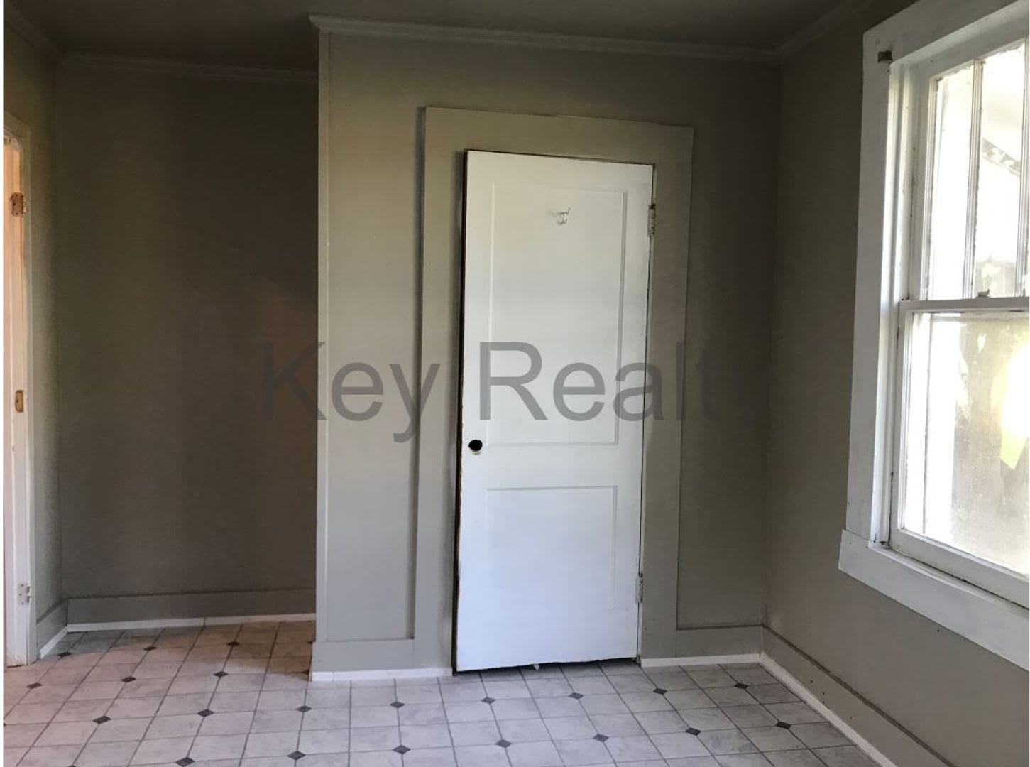 ****7 Maryland Ave. – photo 5