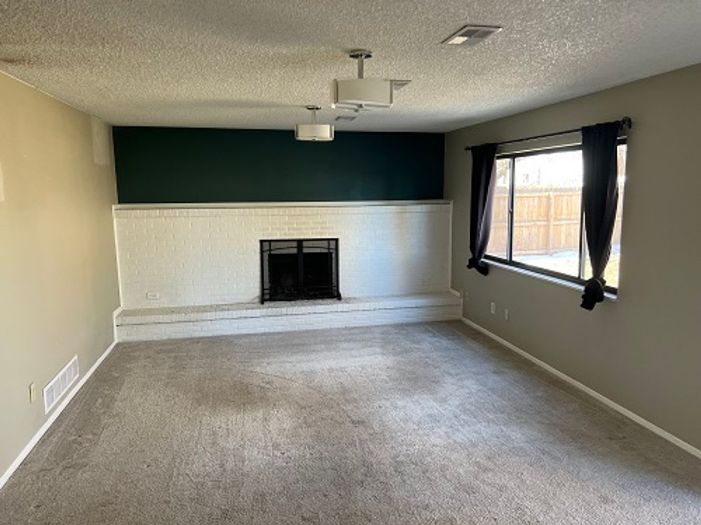 Room for Everyone – 5 Bedroom Fort Collins Home – photo 2