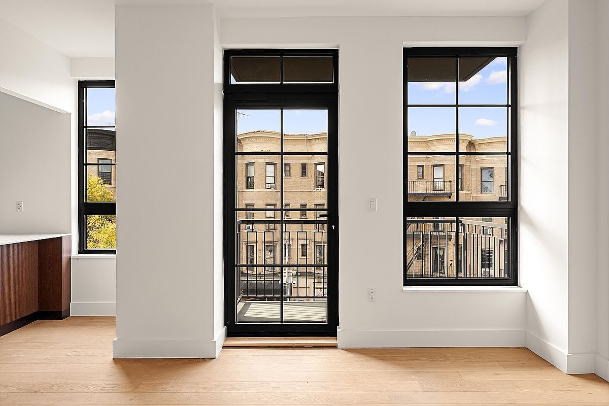 755 Washington Ave 3A – photo 4