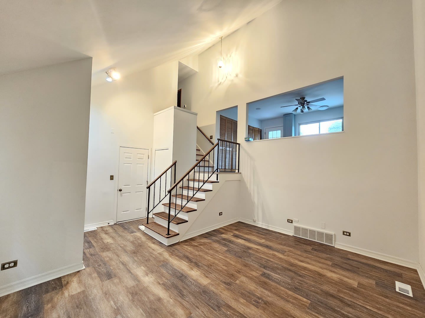 571 White Birch Road – photo 4