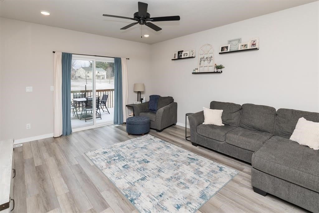 90 Keeneland Court – photo 4