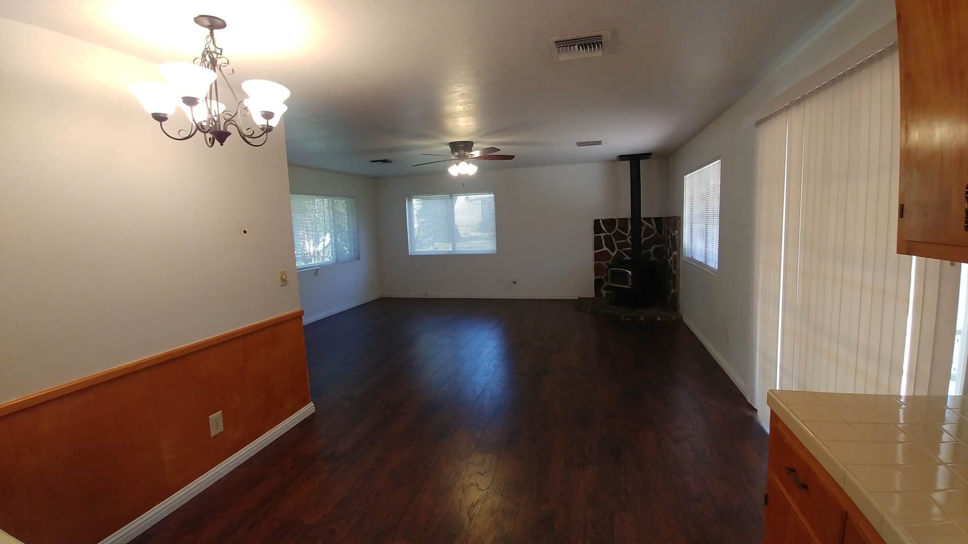Cute AND Spacious – photo 3