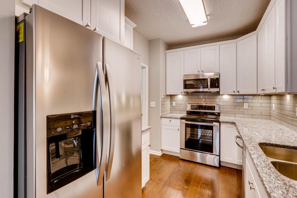 302 Spring Heights Lane – photo 2