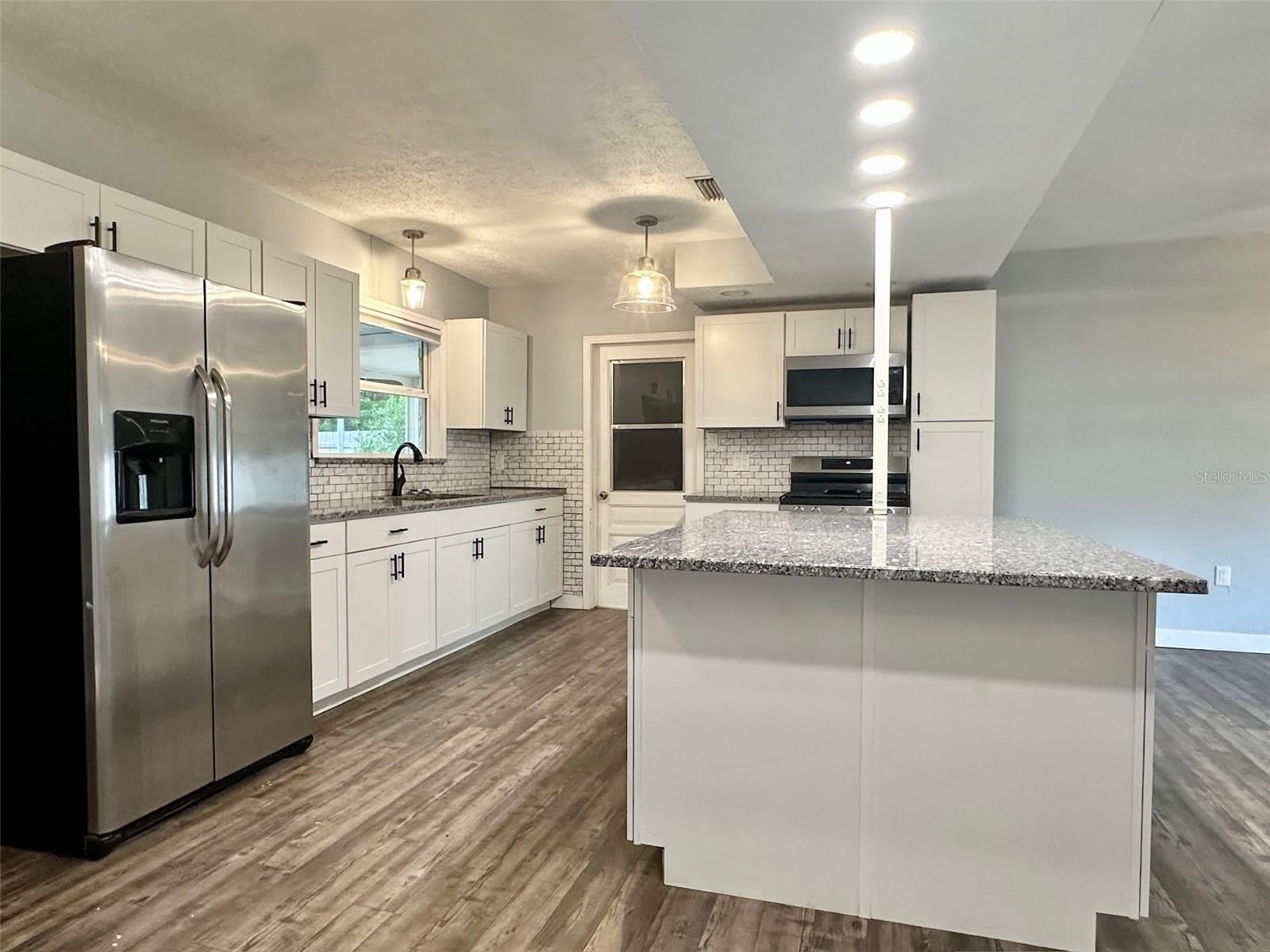 5936 ELM Street – photo 5