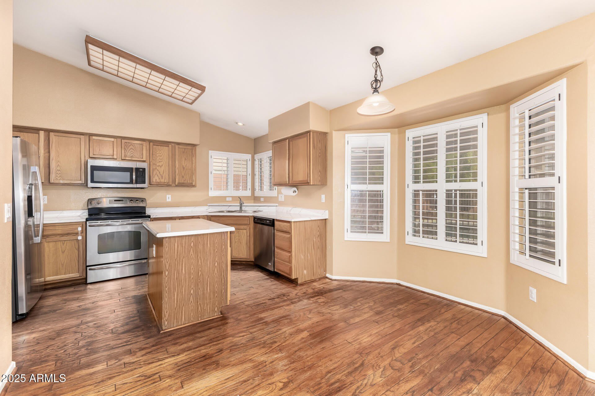 15221 N 87th Drive – photo 4