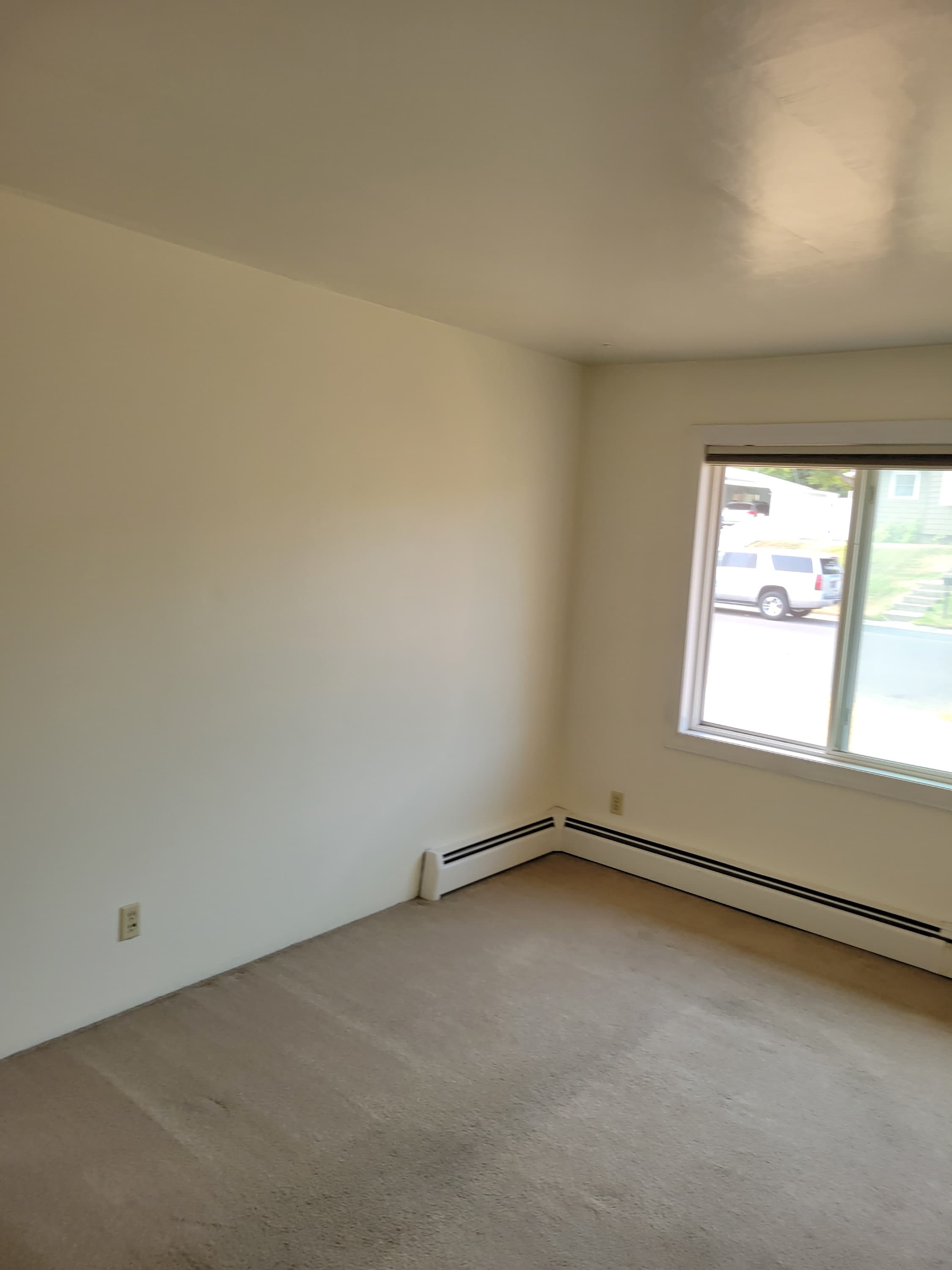 1924 Winne Avenue – photo 4
