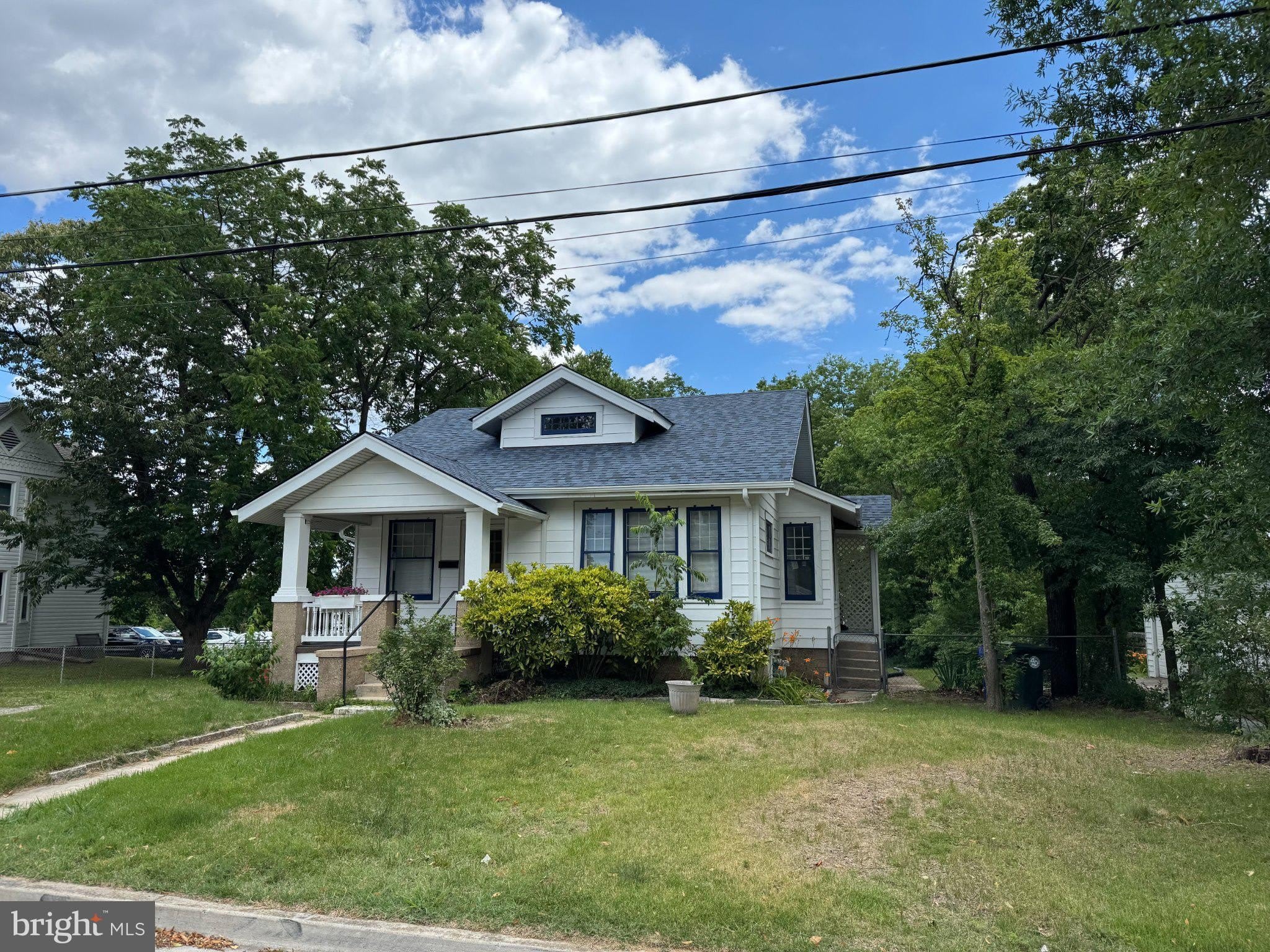 8803 48Th Avenue – photo 3