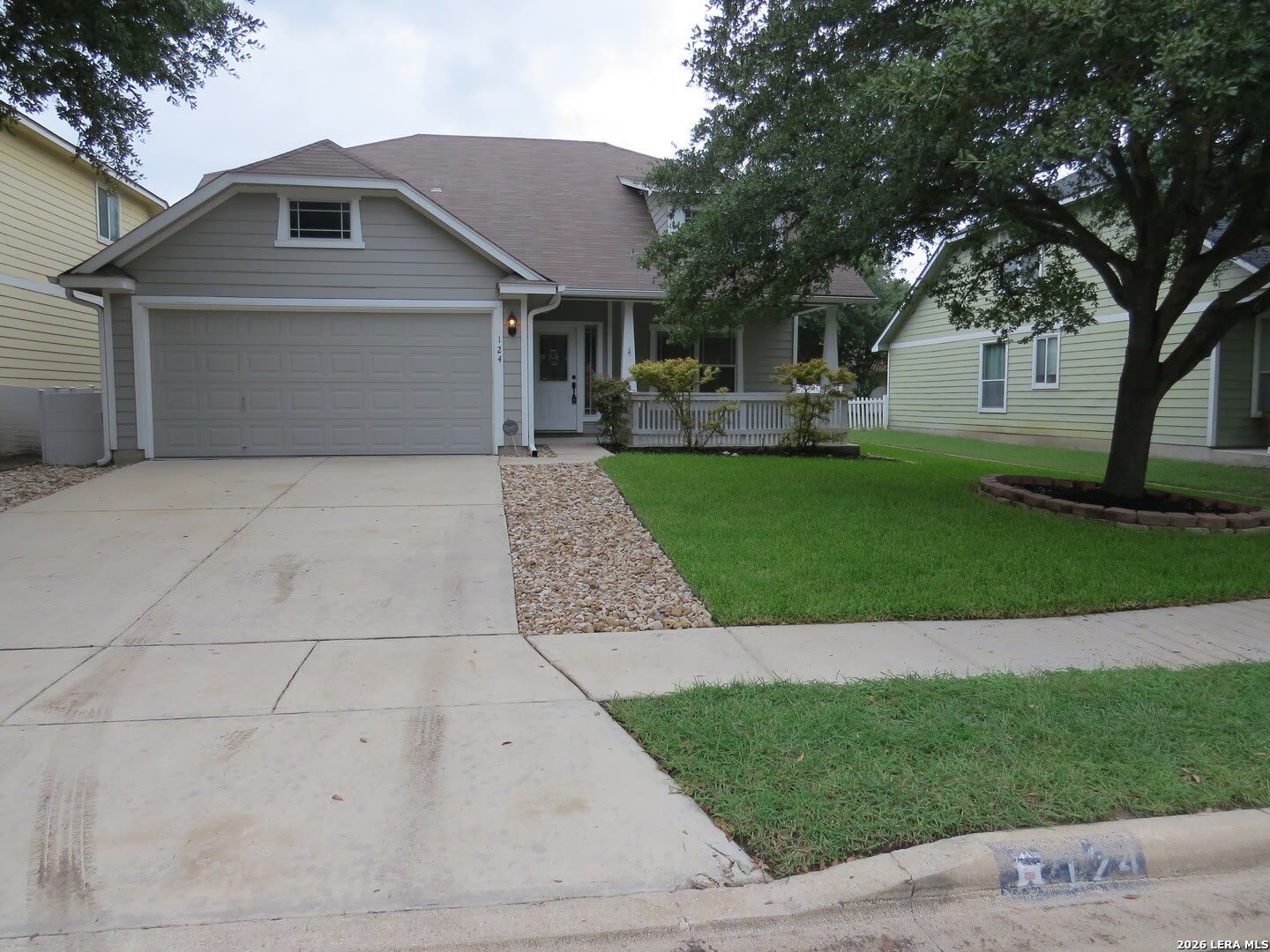 124 BROOKVIEW – photo 1