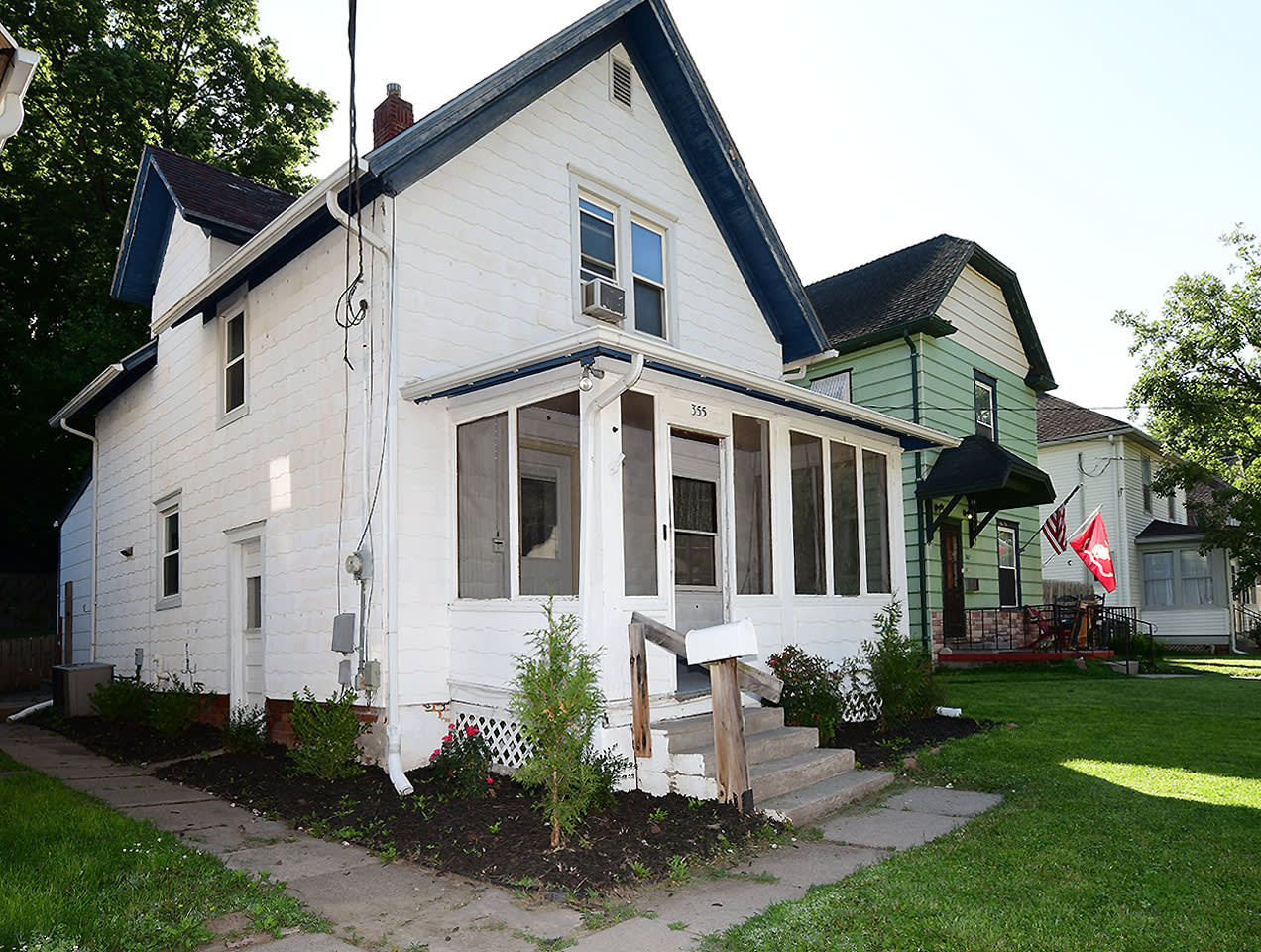 355 Lincoln Avenue – photo 3