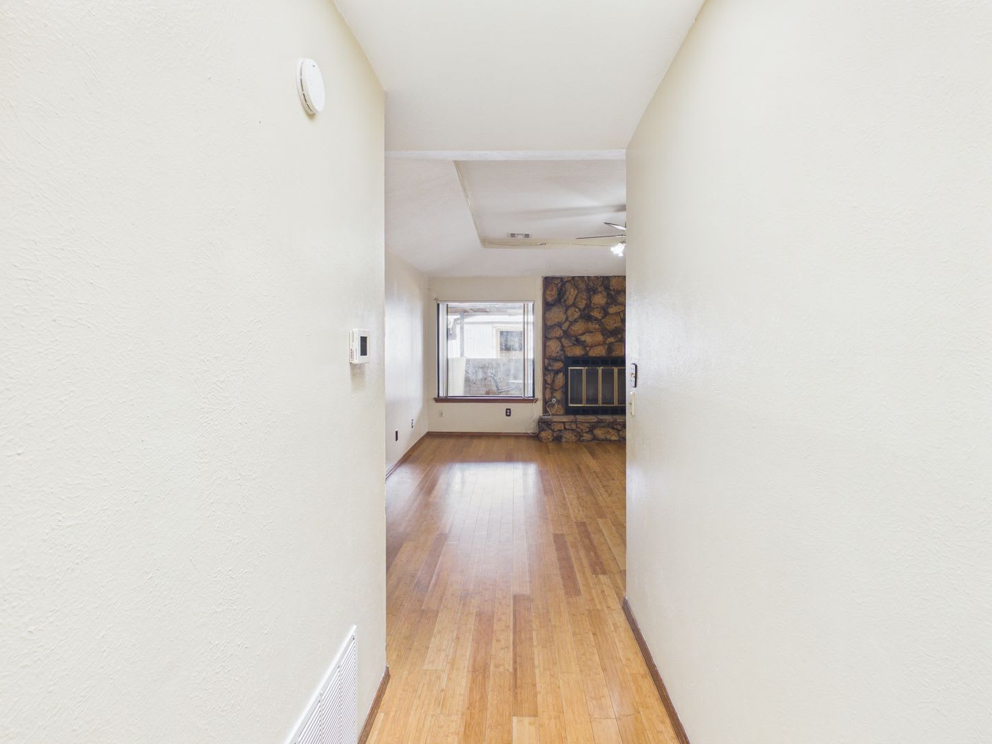 807 NW 68th St – photo 3