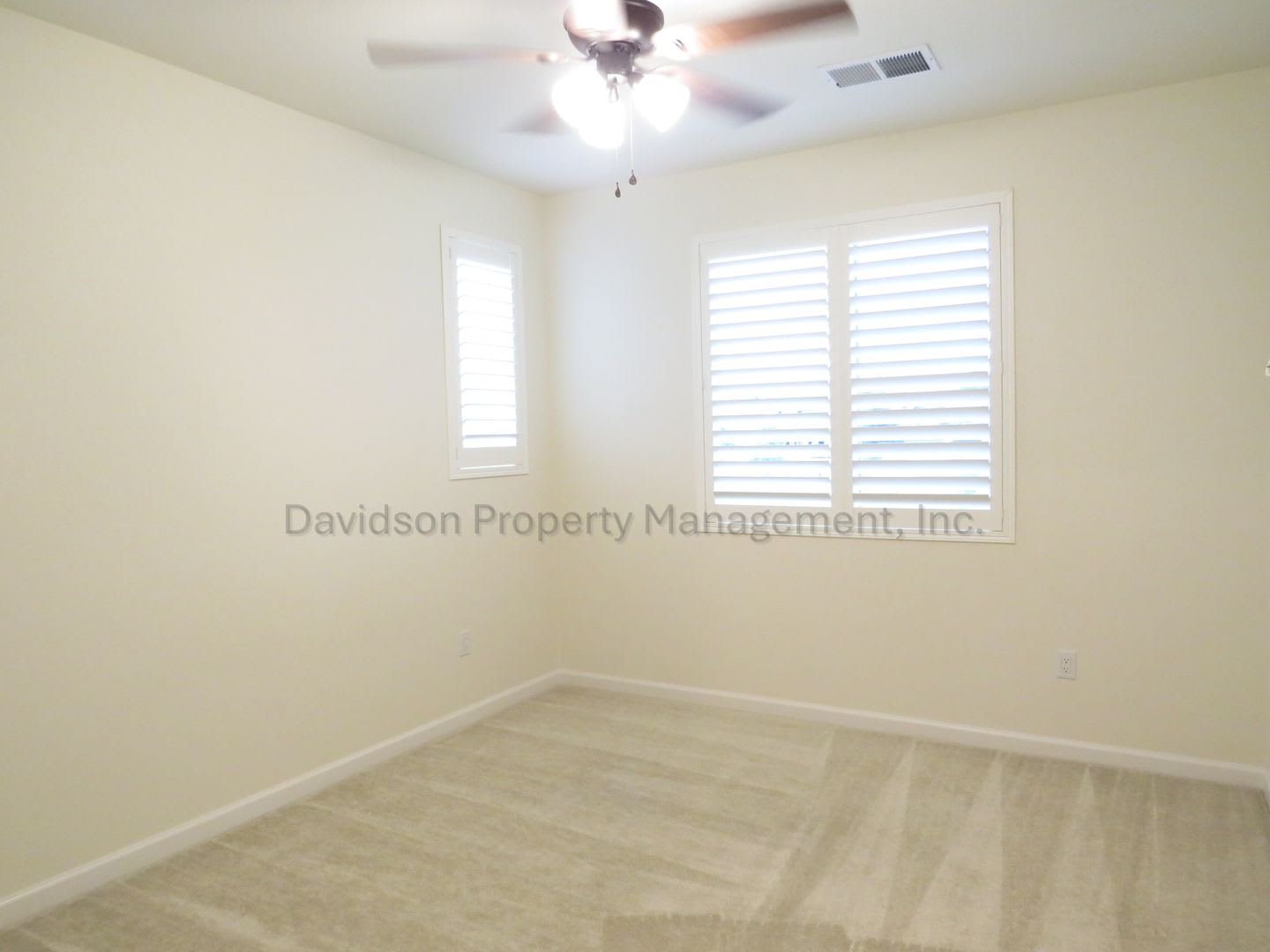 Beautiful Newer 2 Bedroom Condo in Briargate Area – photo 5