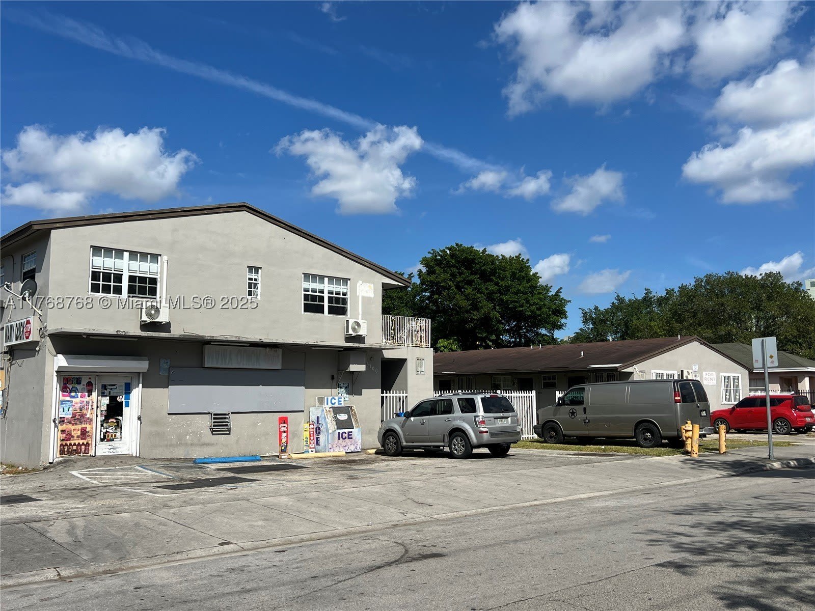 5100 NW 23rd Ave – photo 1