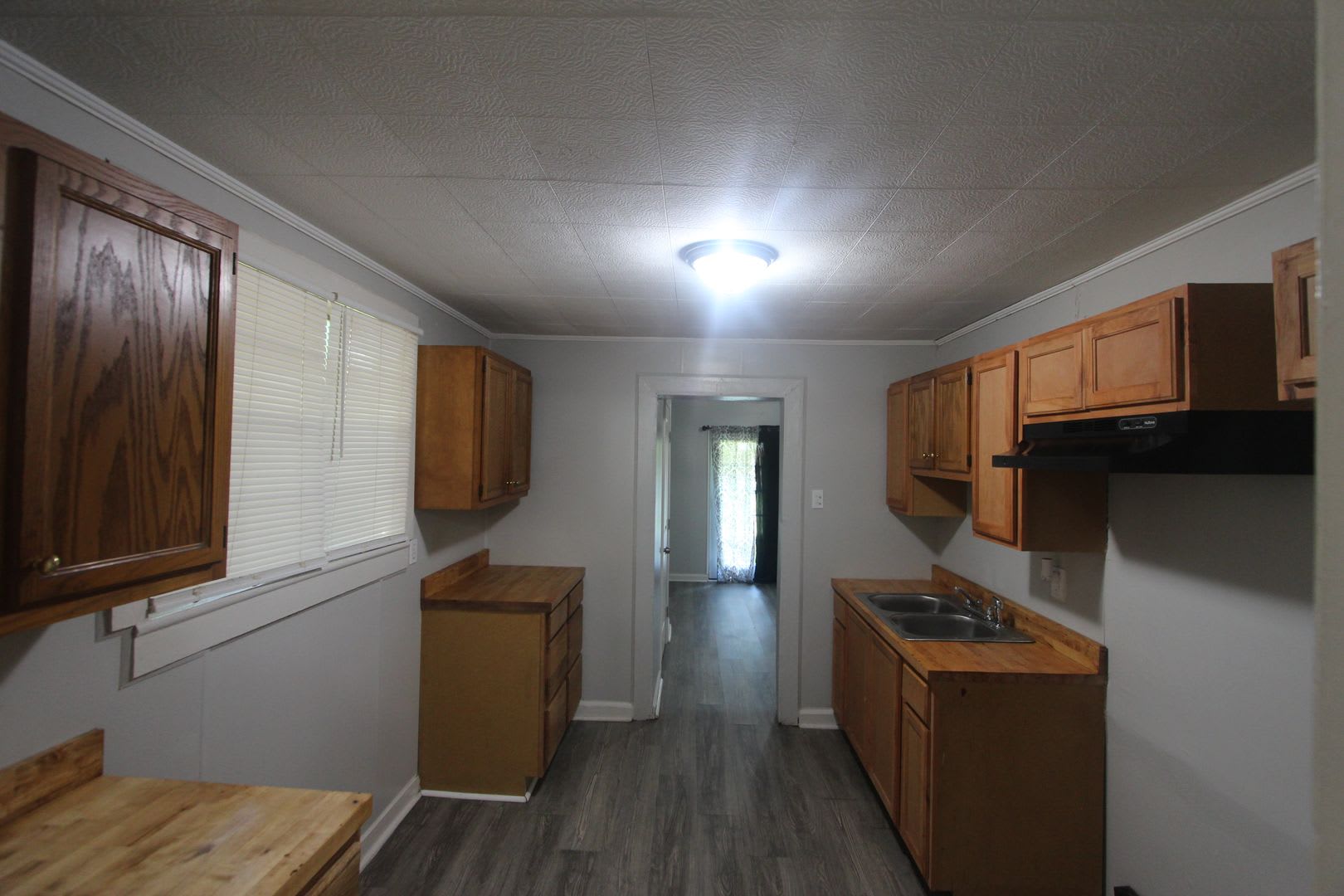 New On The Market! Fresh Updates!! – photo 4