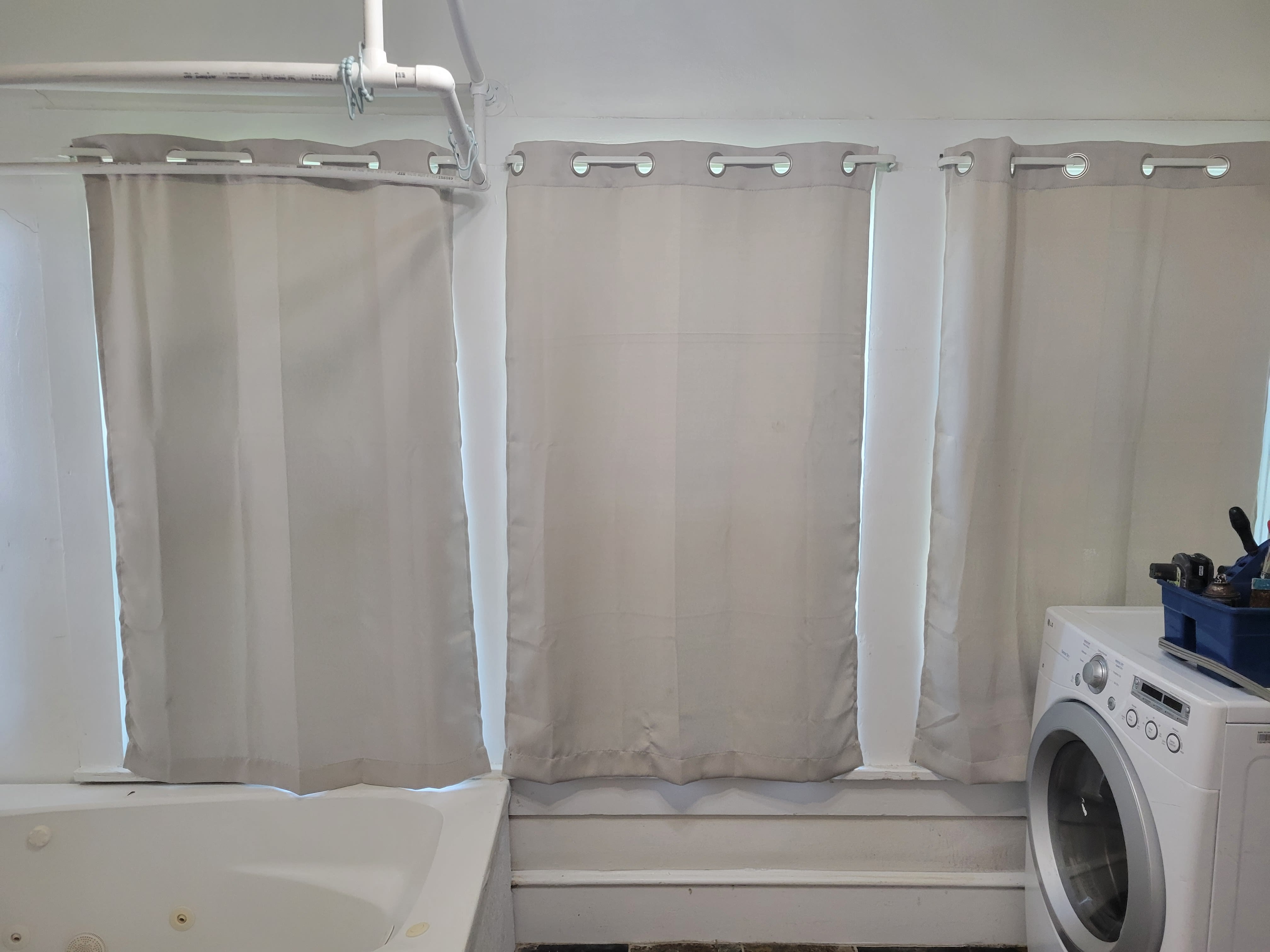 606 Ave C – photo 1