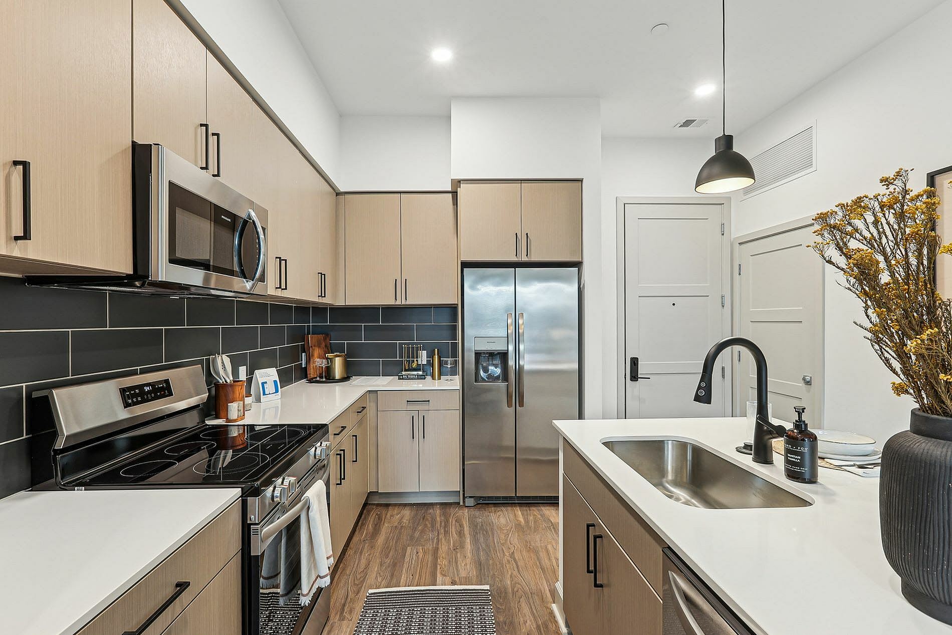 4808 Rhode Island Avenue – photo 2