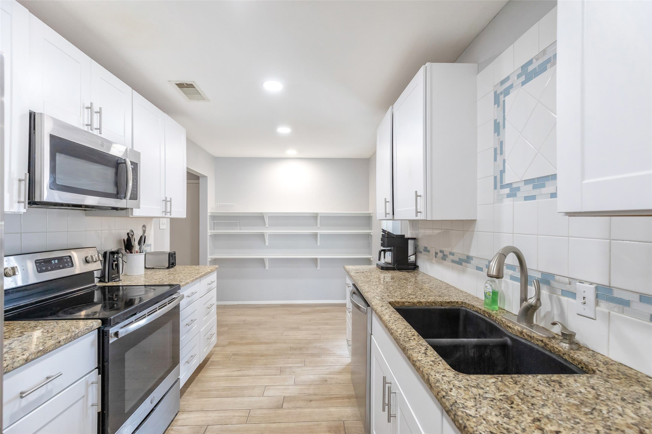 1710 Covey Lane – photo 5