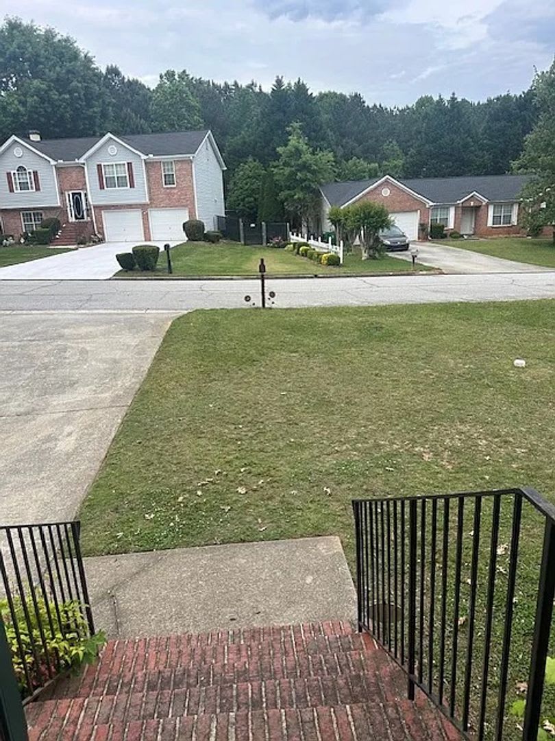 Room In 5 Bedroom Home In Lithonia – photo 3