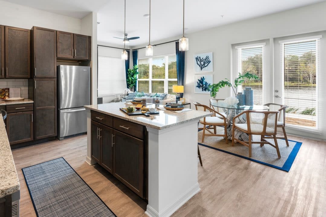 The Reef Apartments – photo 4