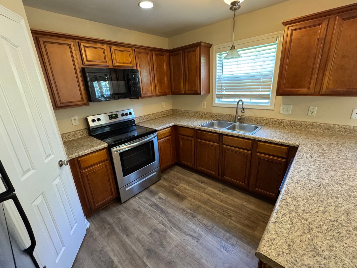 Nice 3 bedroom house w/garage in Priest Lake area – photo 5
