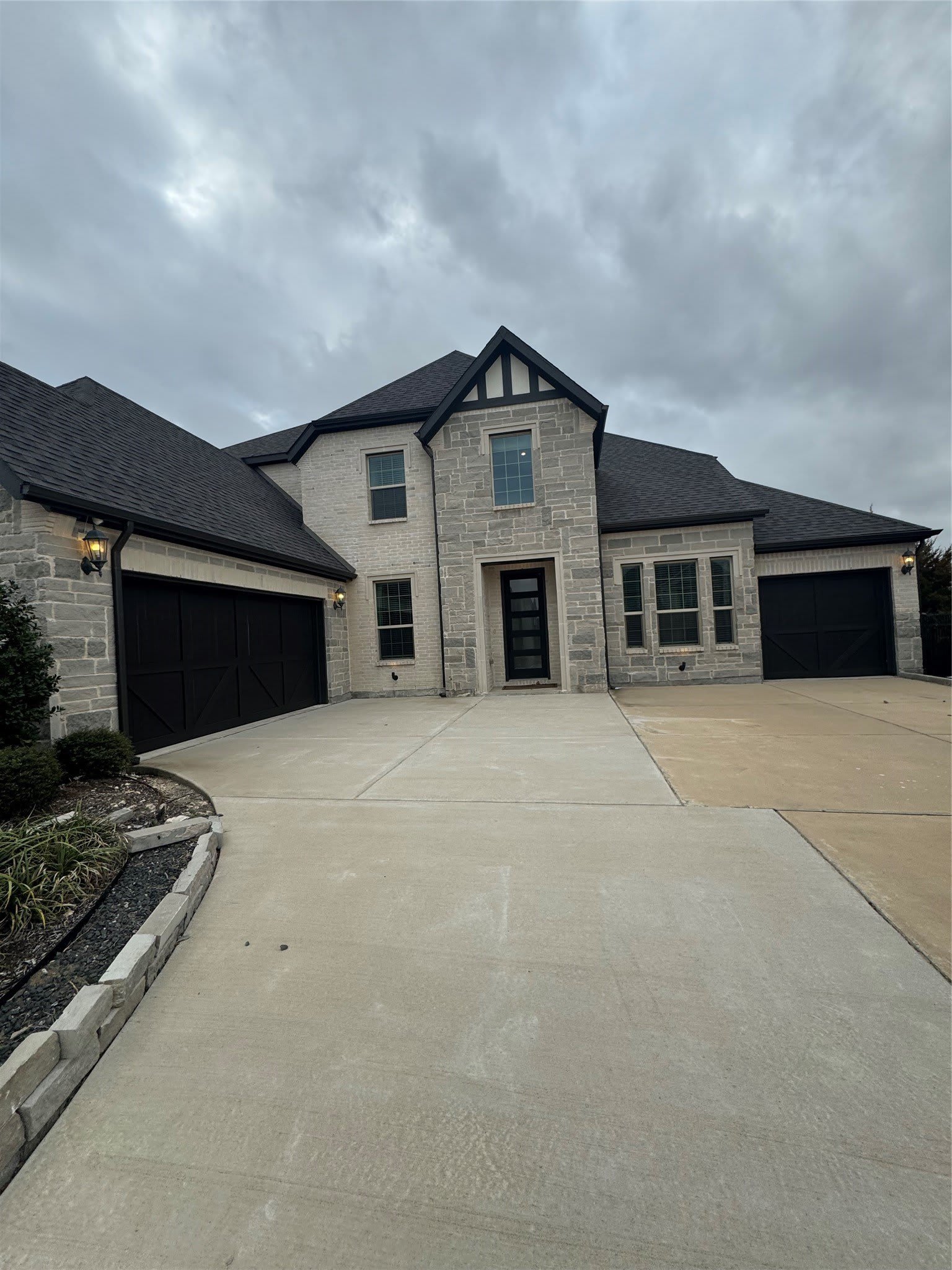 1520 Winchester Drive – photo 5