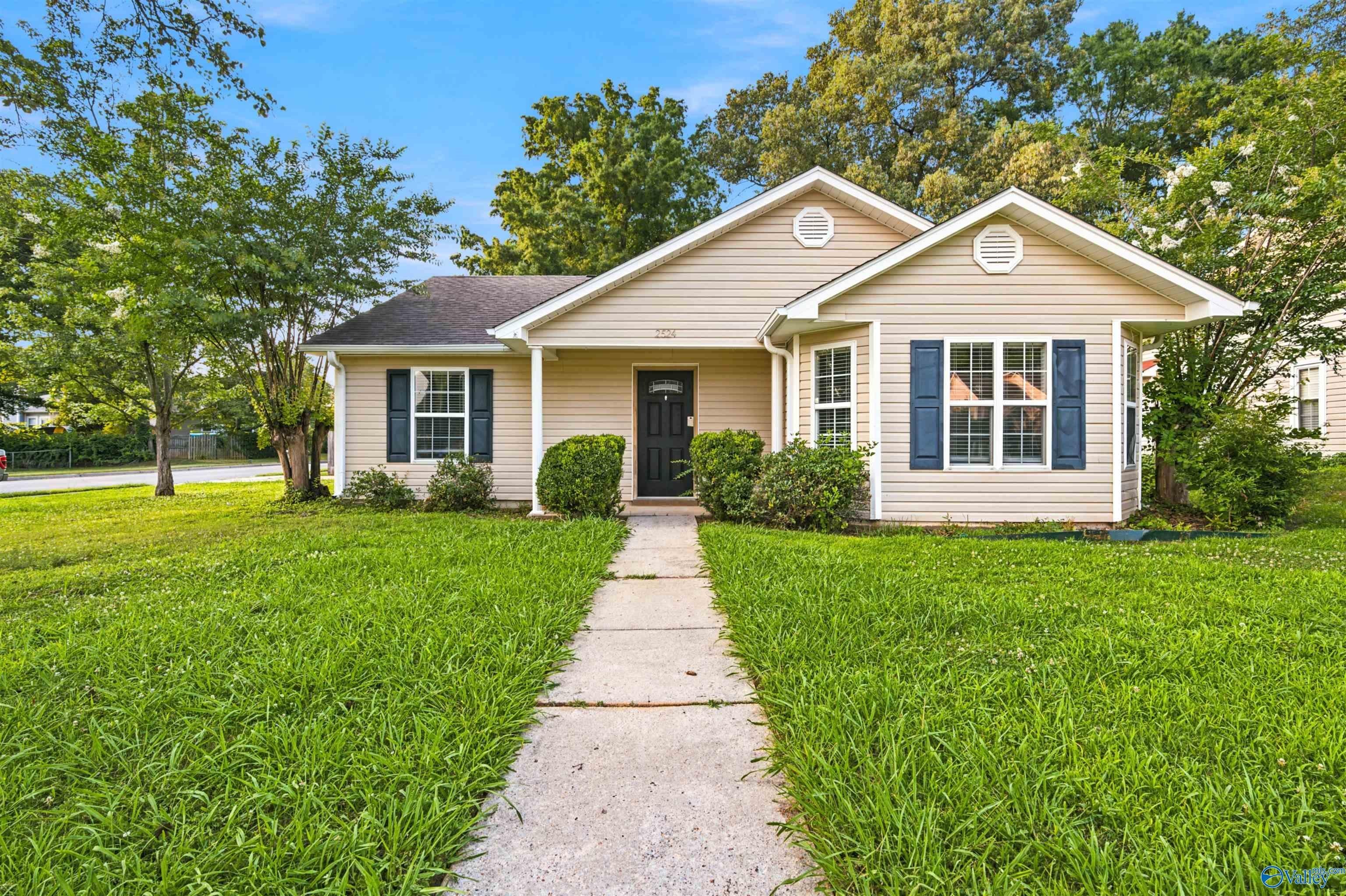 2524 Clovis Road SW – photo 1