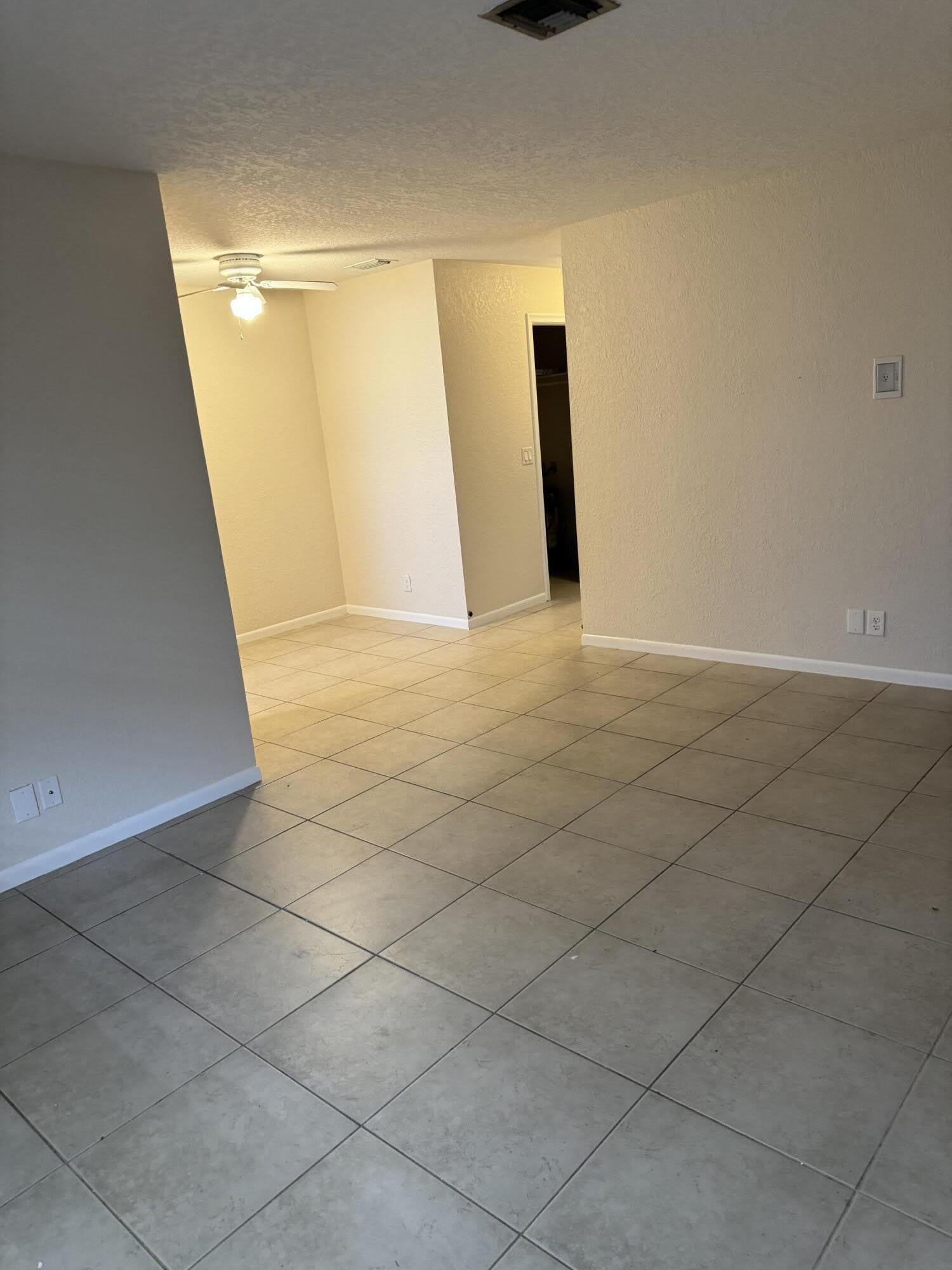 220 CROTON Avenue – photo 5