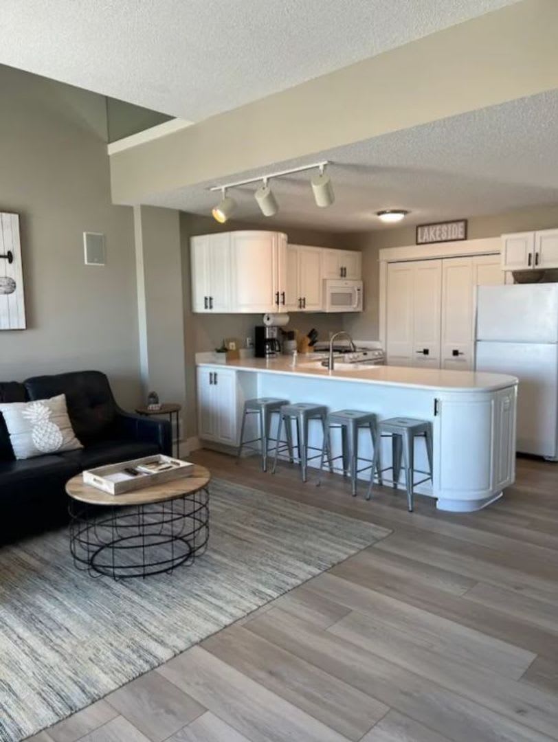 116 Millpoint Dr – photo 2