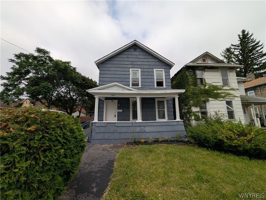 616 7th Ave (lower) – photo 1