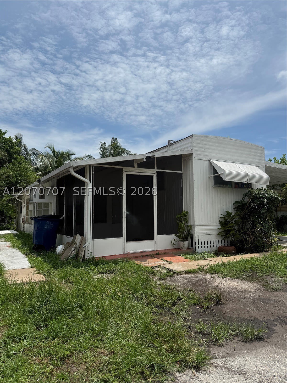 700 Sw 8 Ave – photo 2