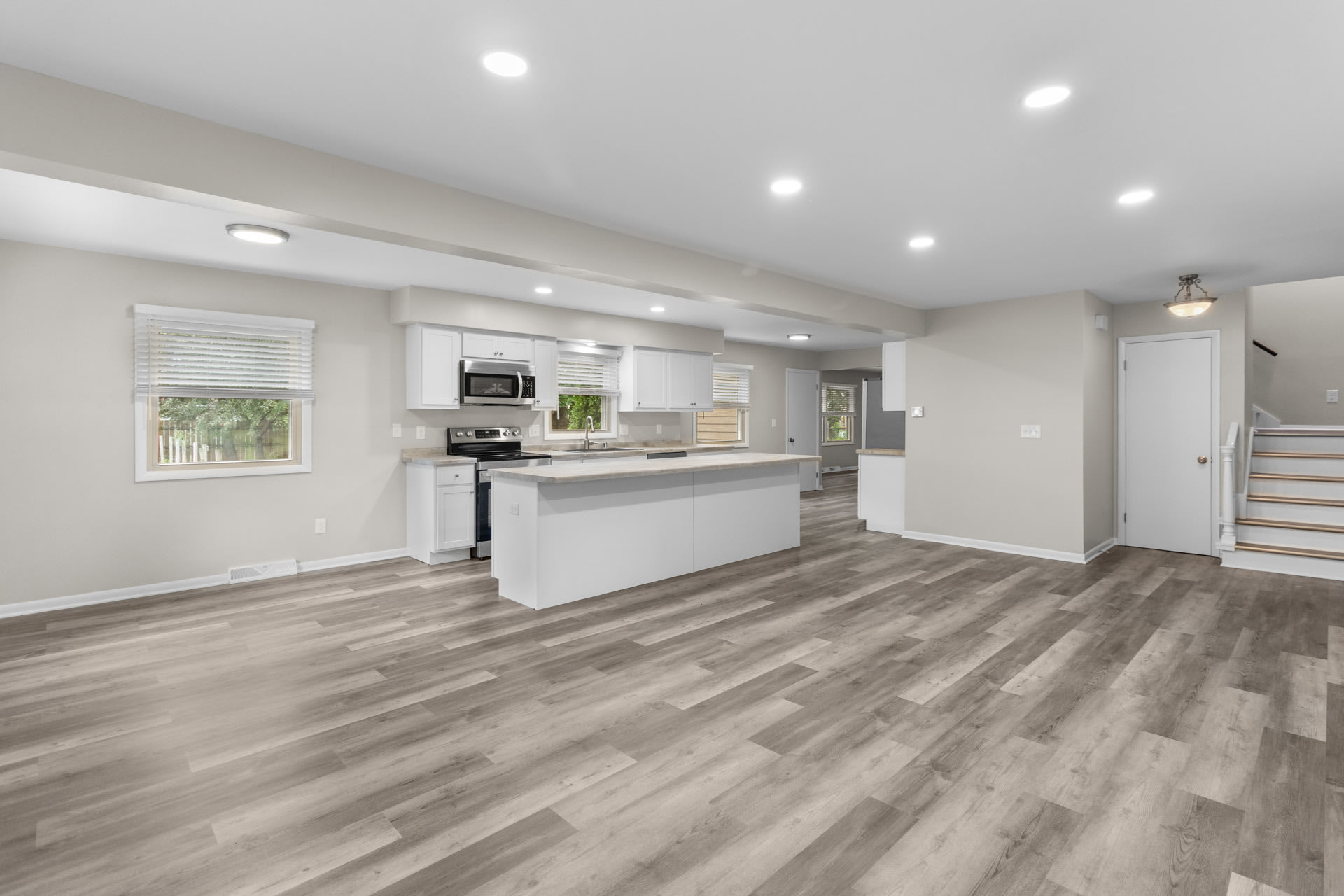 1412 Cottonwood Drive – photo 2