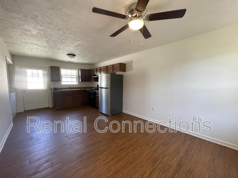 2100 Orchard St. Apt C – photo 2