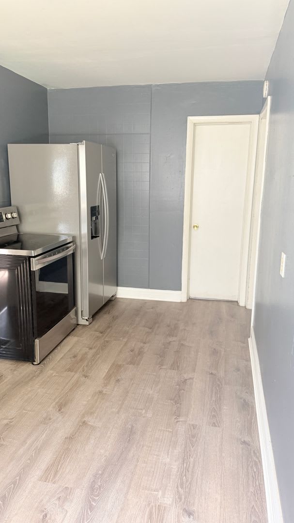 291 N lIberty – photo 3