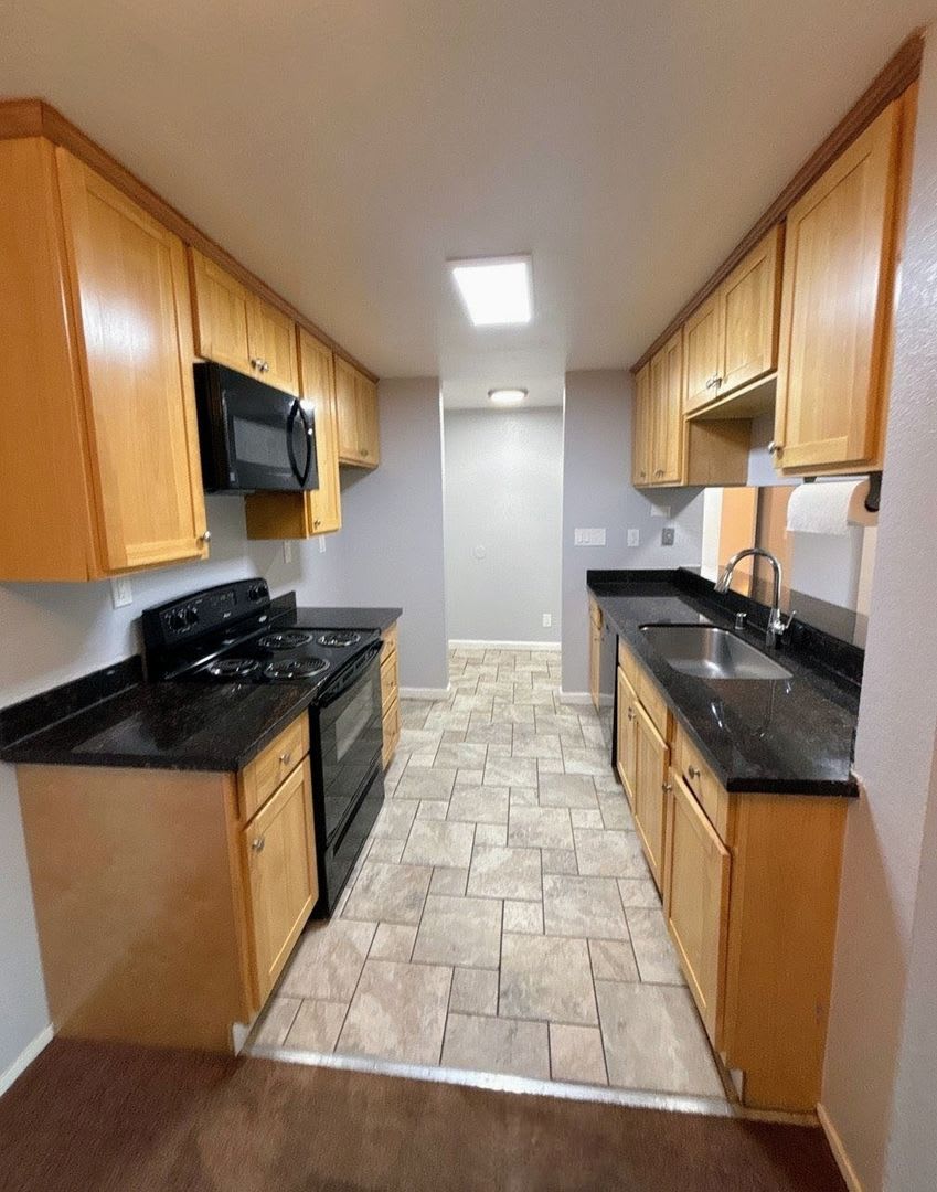 2 Bed 2 Bath Condo In San Pablo Available Now – photo 3