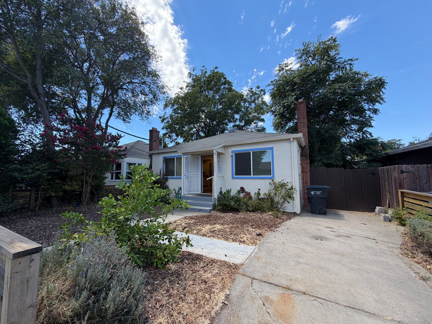 4 bedroom – photo 1