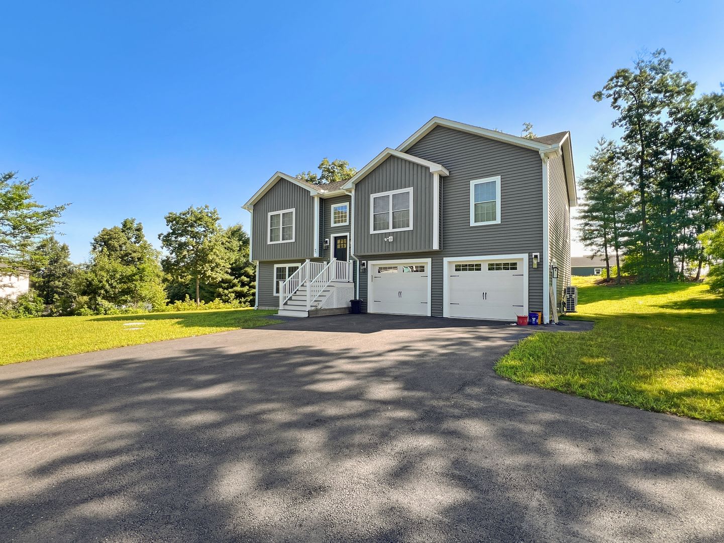 71 Donovan Drive – photo 2