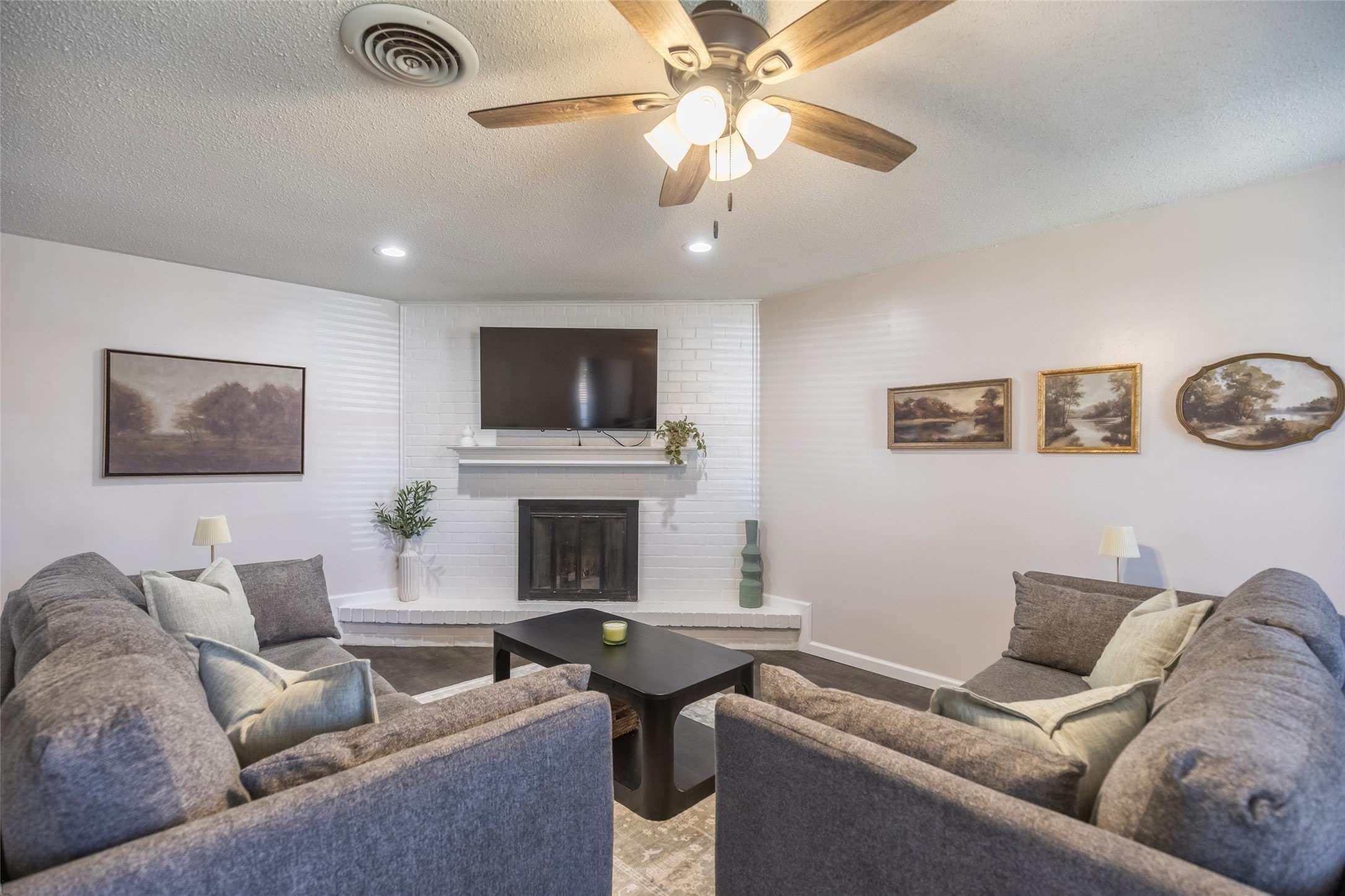 3333 S 27th Street – photo 2