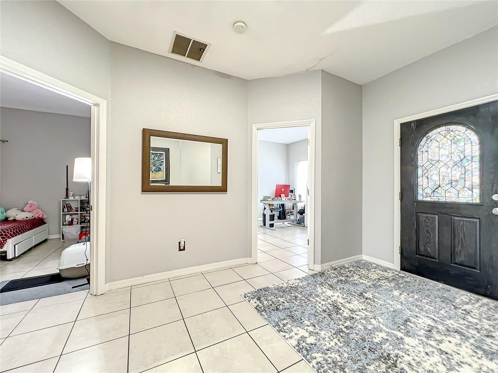 501 SUMMER PLACE Loop – photo 3