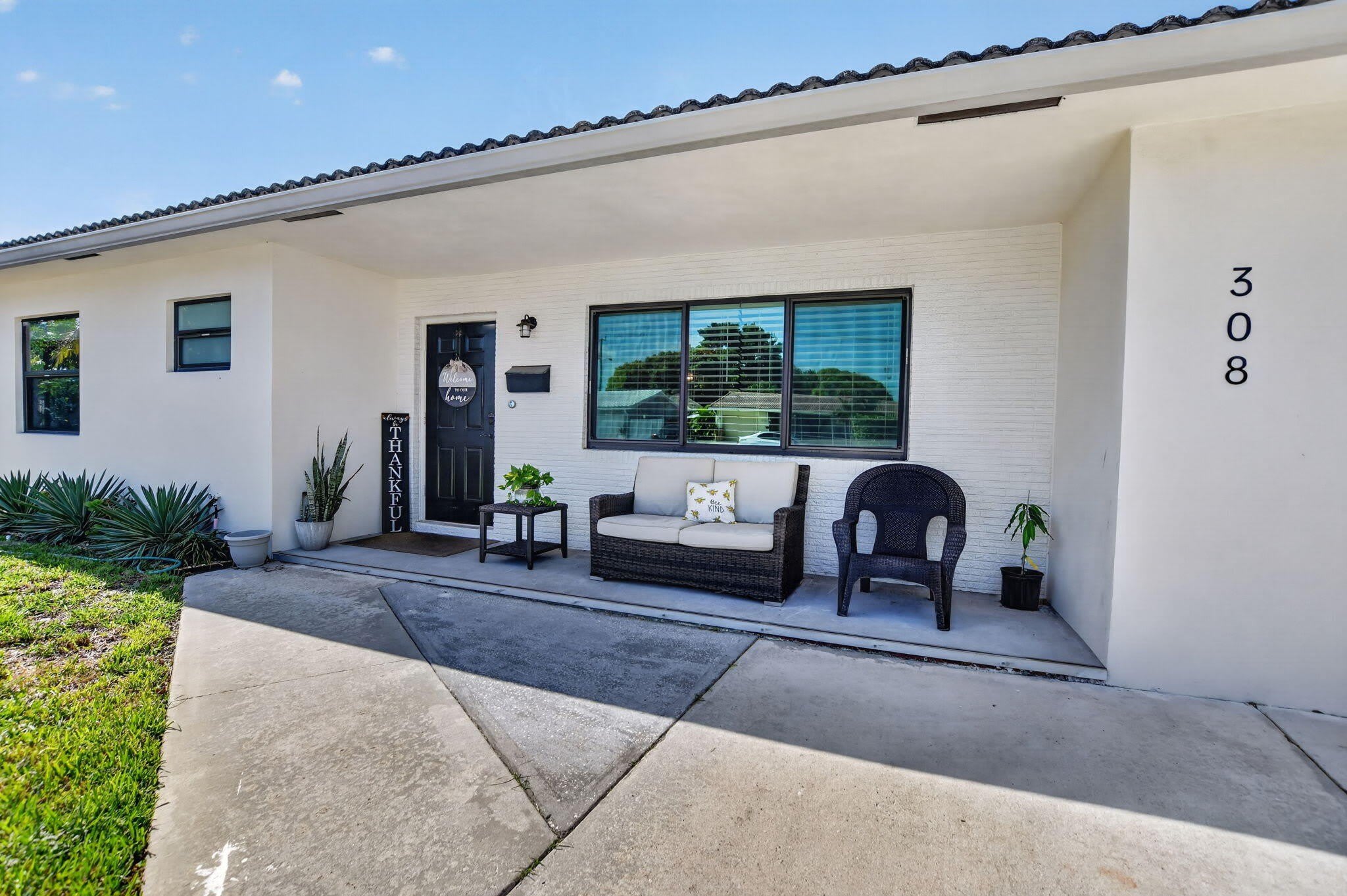 308 Se 2Nd Street – photo 2